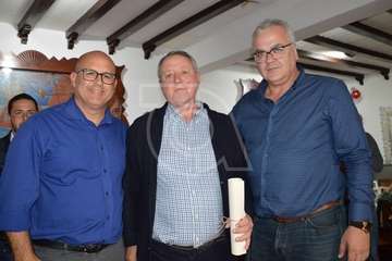 Entrega del título de honor a diez socios de El Casino de Telde (Foto TA)